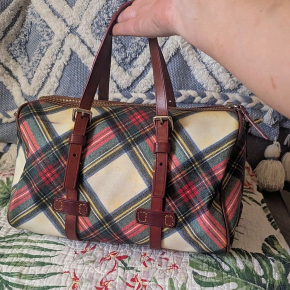 DOONEY AND BURKE VINTAGE Plaid Leather Trim Duffel Bag - Picture 2 of 3